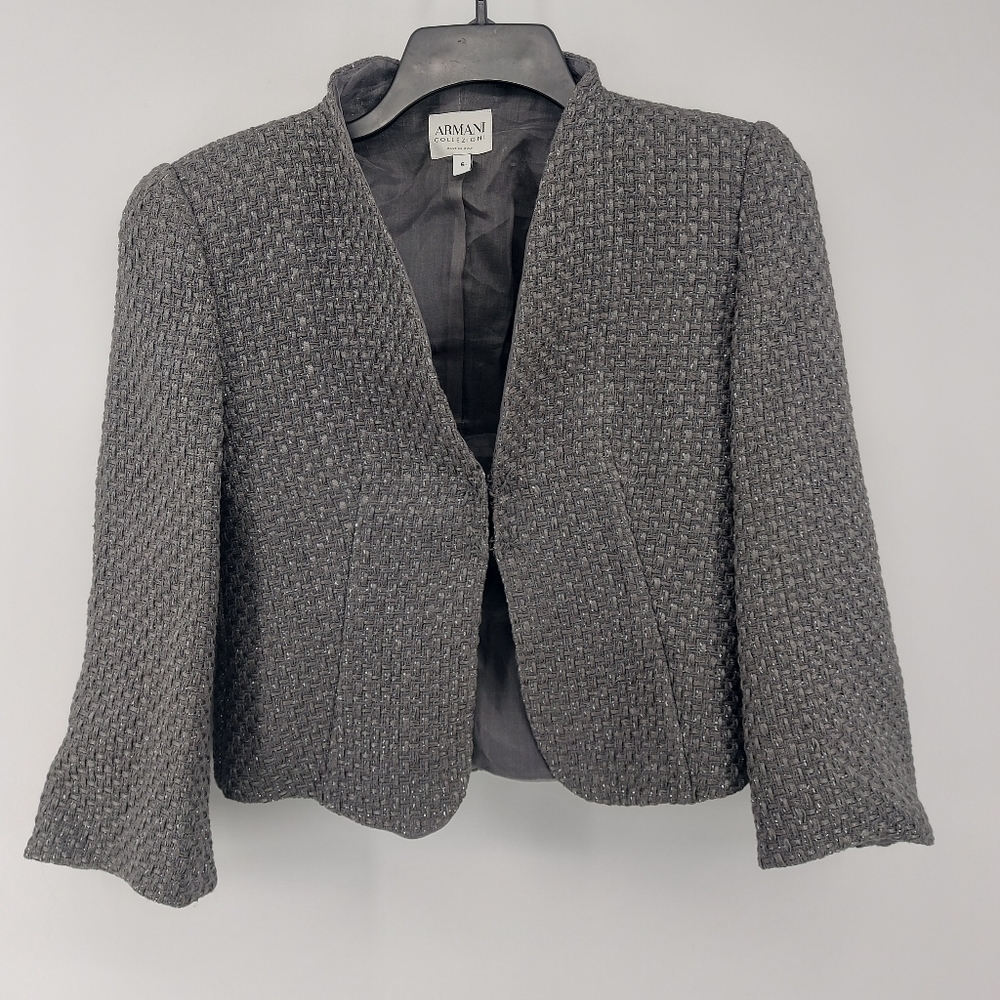 Armani Collezioni Cropped Blazer Size 6